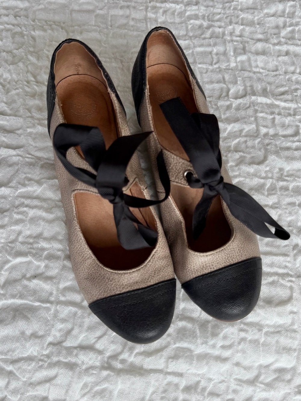 Jeffrey Campbell x Vintage Havana Ynez Two Tone Bow Pump Size 8.5 - Picture 2 of 8